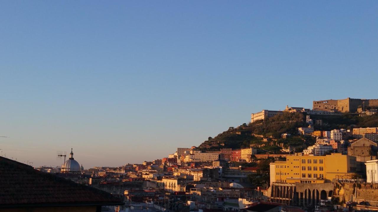 Mediterranean Roof Неаполь Экстерьер фото